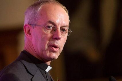 L’archevêque de Canterbury, Justin Welby, a démissionné dans le cadre d’un scandale concernant la dissimulation par l’Église d’Angleterre d’abus sexuels commis sur des enfants et son propre manque d’action pour prévenir de tels délits, selon la BBC.