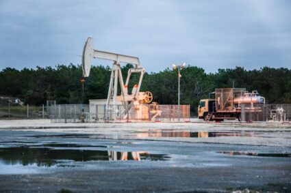 🇫🇷La promesse d’Emmanuel Macron de «mettre fin à l’exploitation des hydrocarbures» sur le territoire français est figée dans la loi depuis 2017.