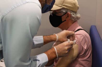 🇫🇷La vaccination Covid est en chute libre cette année: « Les gens en ont marre des rappels »