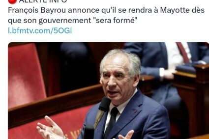 🇫🇷🇾🇹Pendant queMayotte pleure ses morts, Bayrou parle papiers.Pendant la soirée Solidarité Mayotte FrançoisBayrou a été sauvé par Nagui.