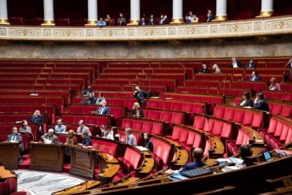 Les avantages des 577 députés français :