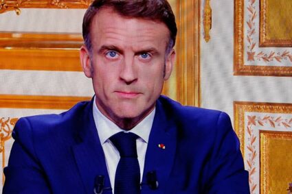 Emmanuel Macron recevra demain à l’Élysée les chefs de son camp, du PS et de la Droite républicaine